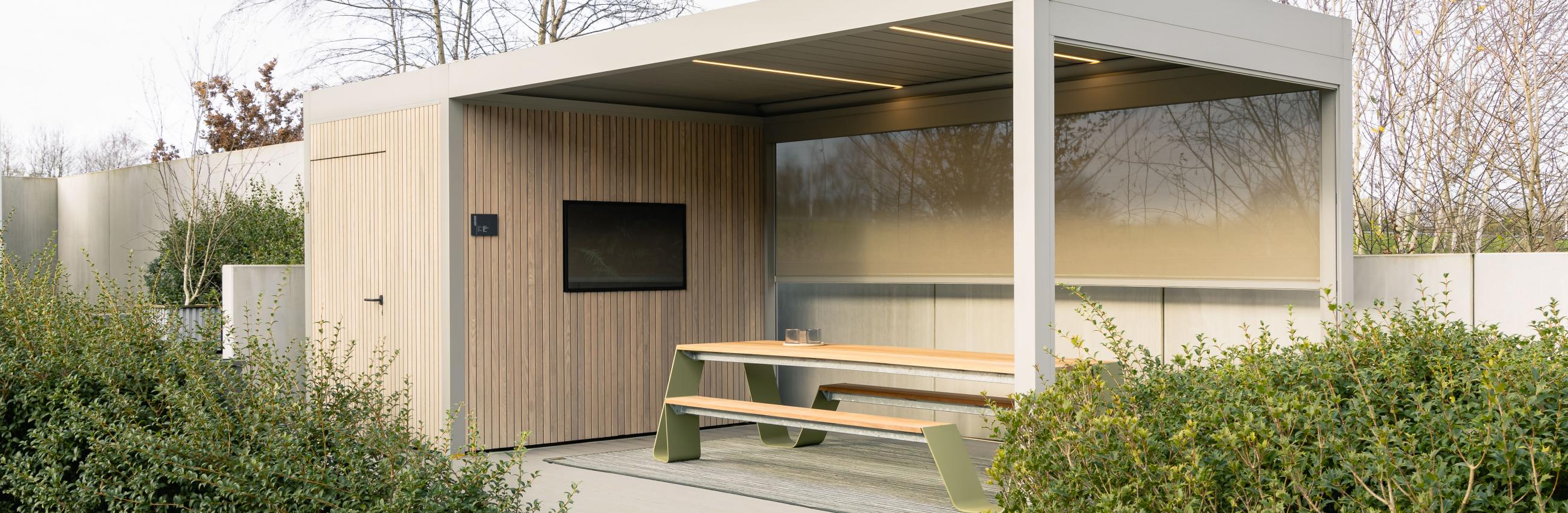 Caerus Canvas - outdoor TV